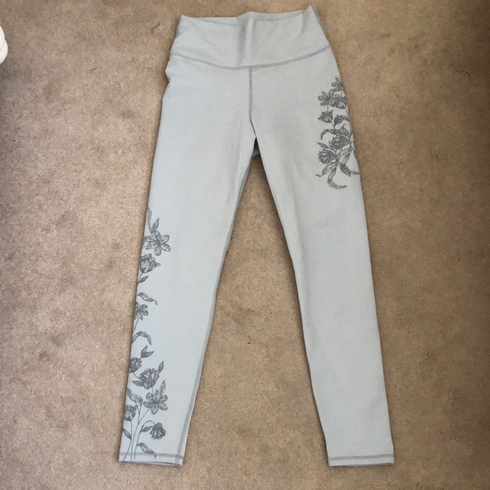 Fabletics leggings